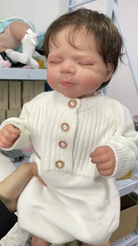 19 palcový Už Natreté Skončil Reborn Spanie Baby Doll Rovnaké Ako Realistický Obraz Soft Touch 3D Pokožky Rúk-Root Vlasy Viditeľné